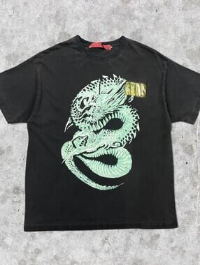 PinksPink Dragon Graphic T-Shirt